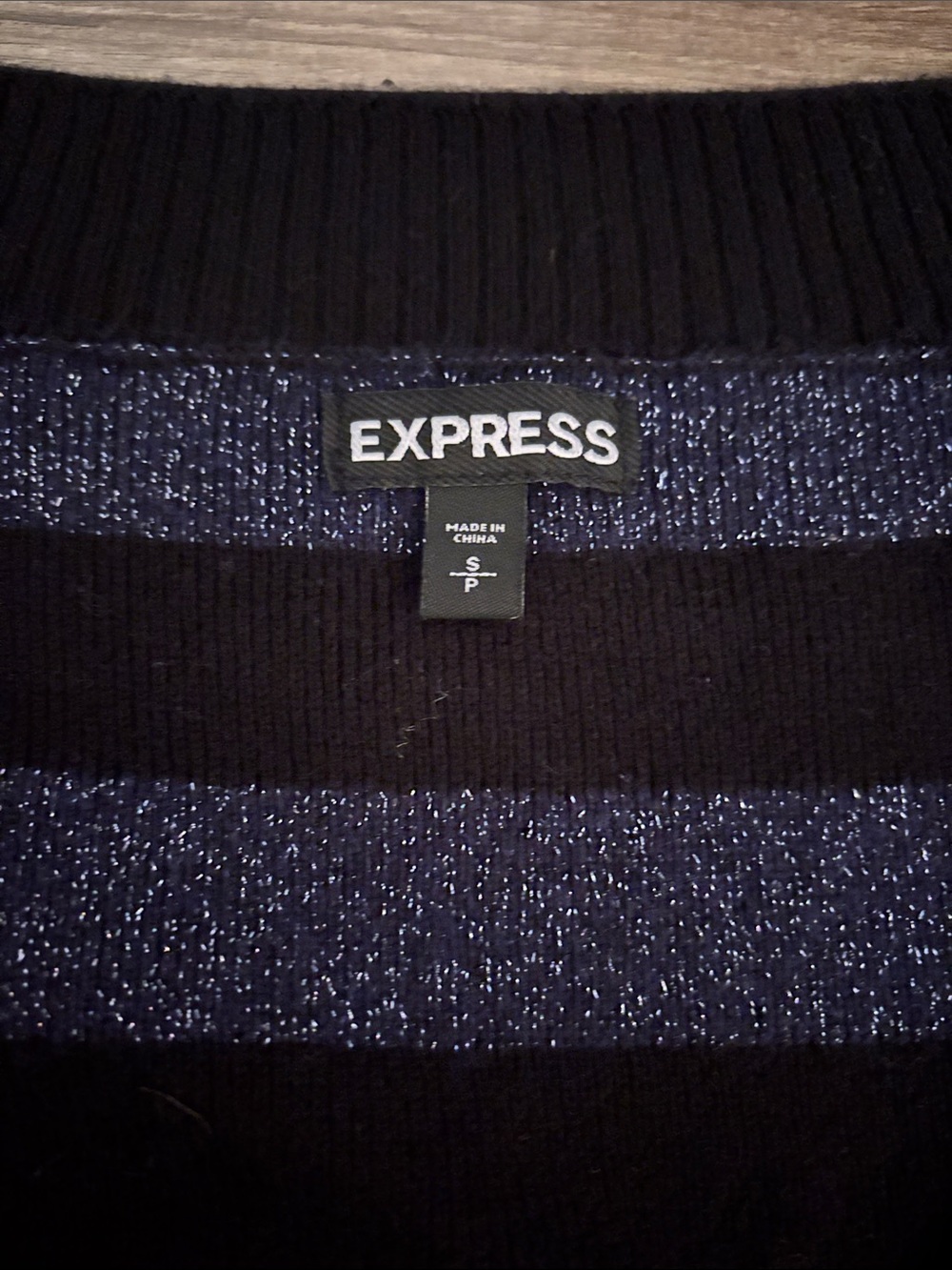 y2k long sleeve top! - Picture 2 of 2